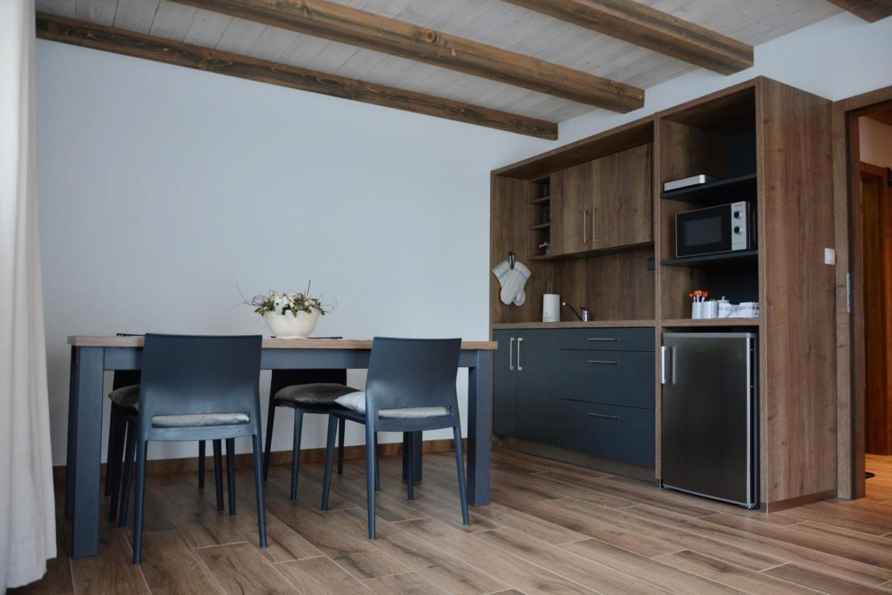 Apartmány POCO LOCO Pec pod Sněžkou Exterior foto