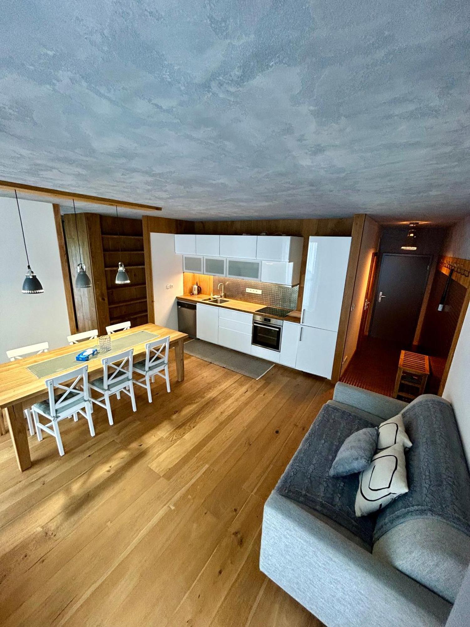 Apartmány POCO LOCO Pec pod Sněžkou Exterior foto